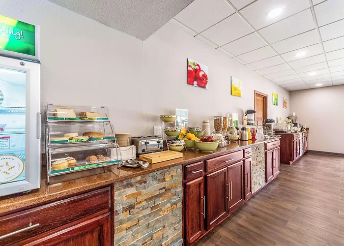 Quality & Near I-70 And Hwy 51 Vandalia