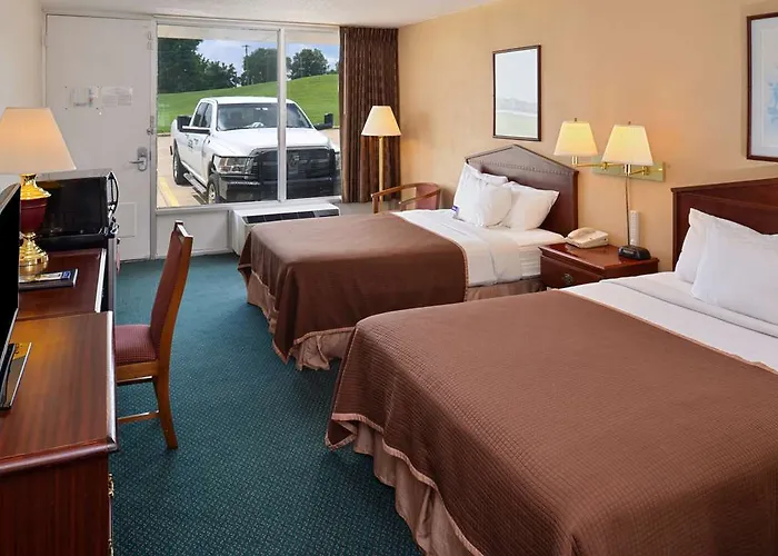 Quality & Near I-70 And Hwy 51 Hotel Vandalia