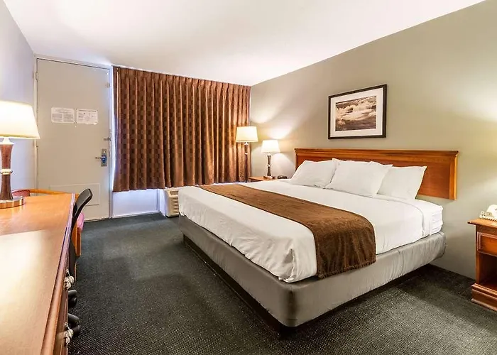 Quality & Near I-70 And Hwy 51 Hotel Vandalia